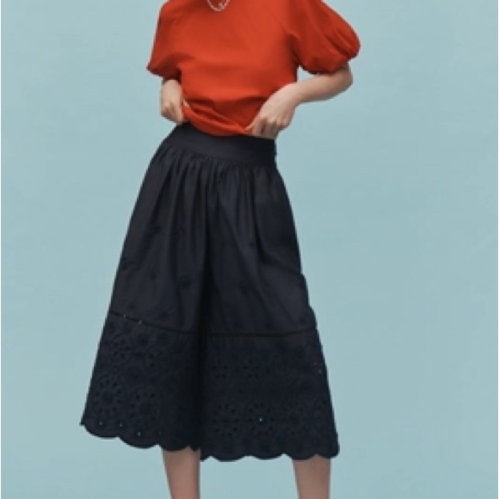 Elegant Navy Midi Culottes